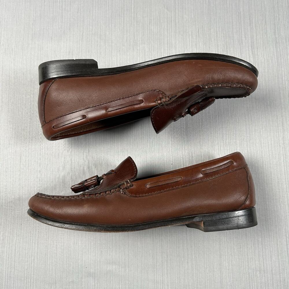 GH Bass Weejuns Men’s Size 7 Vintage Brown Leather Casual Dress Tassel Loafers